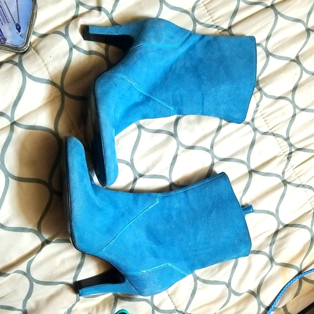 Antonio Melani blue leather booties glove fit ladies sz 8m